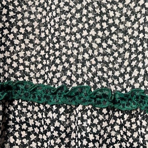 Boden Talise Sheer Tunic Top in Milkshake Petal 8 - Picture 11 of 12